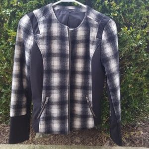 B&W Blazer